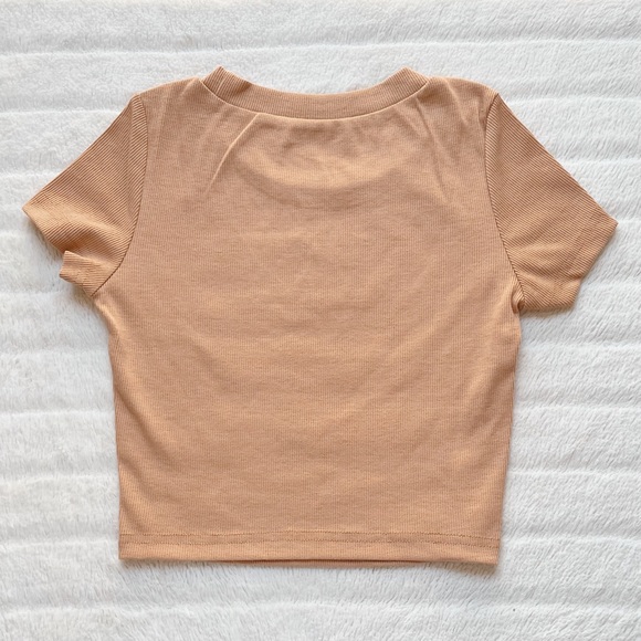Apricot Ribbed Cropped Tee - Picture 2 of 6